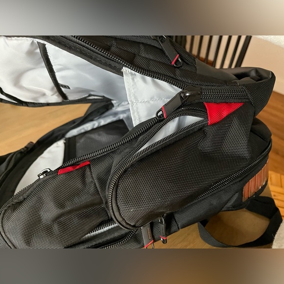 Samsonite backpack - Picture 6 of 9